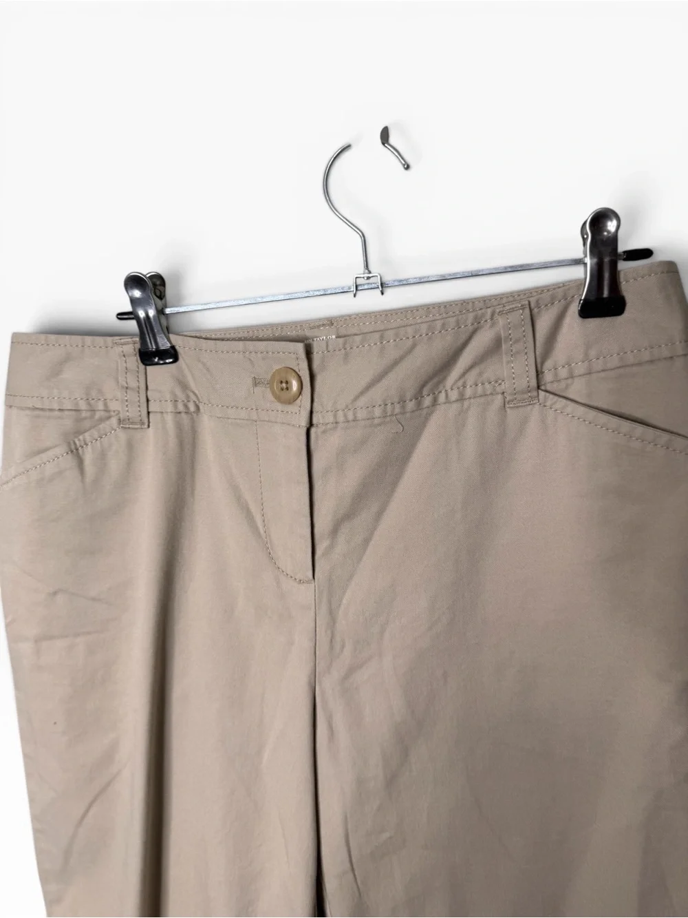 LOFT Tan Beige Size 2 Curvy Crop Pants Capris Button Hem